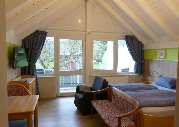 Konukevi Gaestehaus Steker 3*